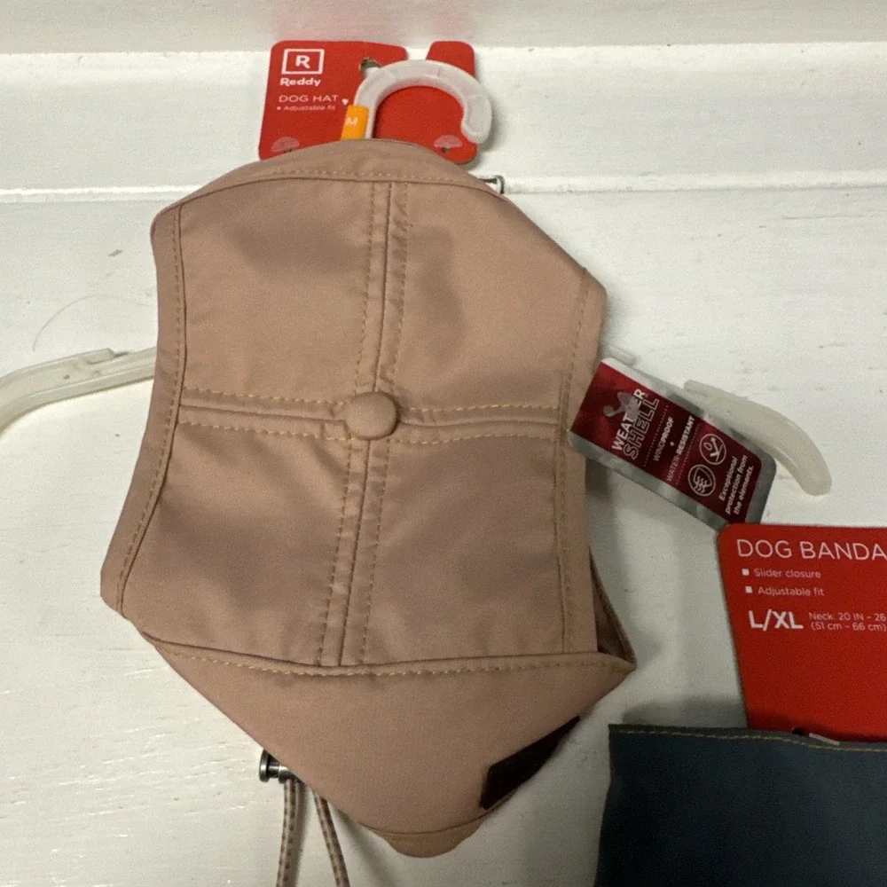 Reddy‎ dog Pink hat weather shell + Gray Bandana Sz: L/XL water-resistant